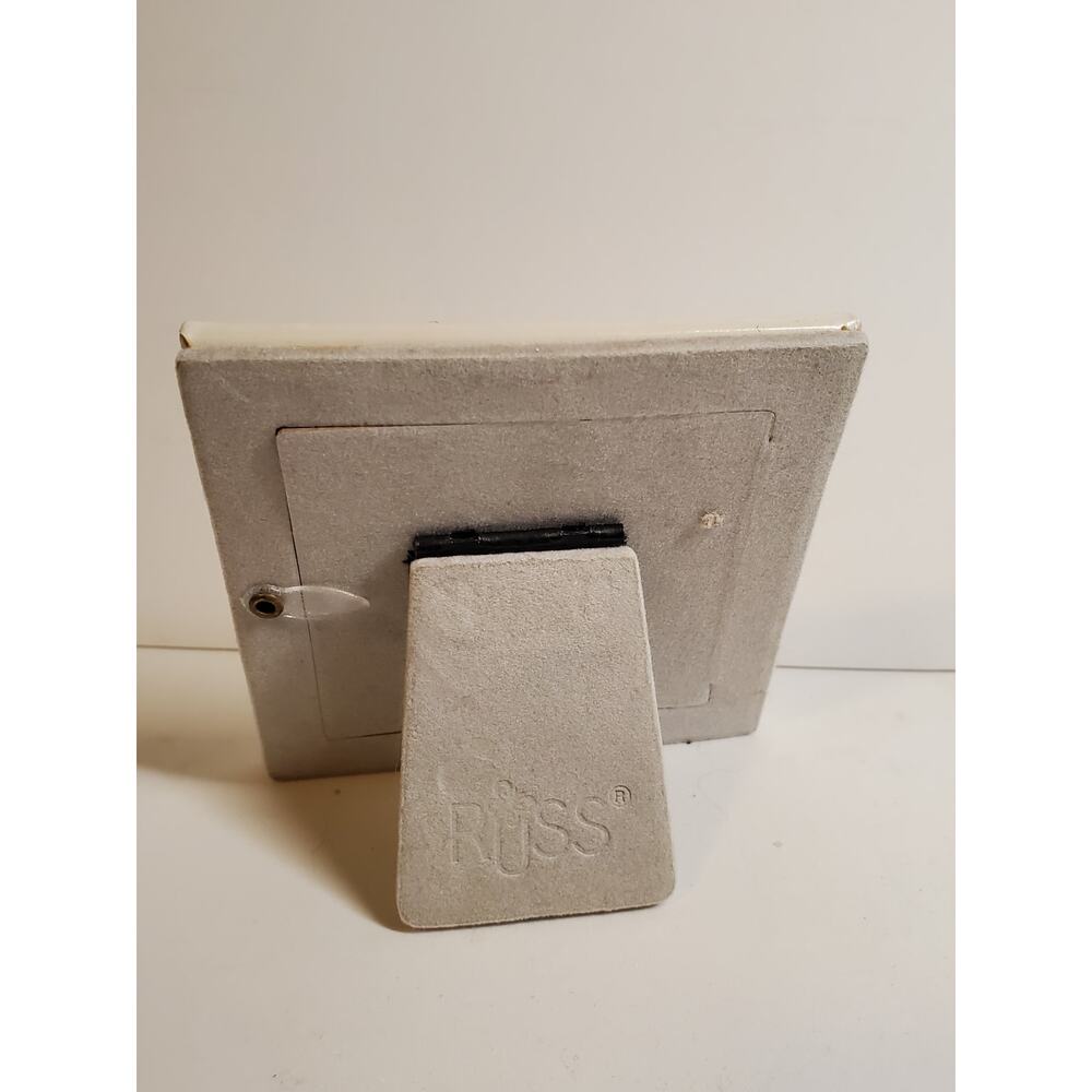 2 Photo Frame 2x2 - Russ - Picture 5 of 7
